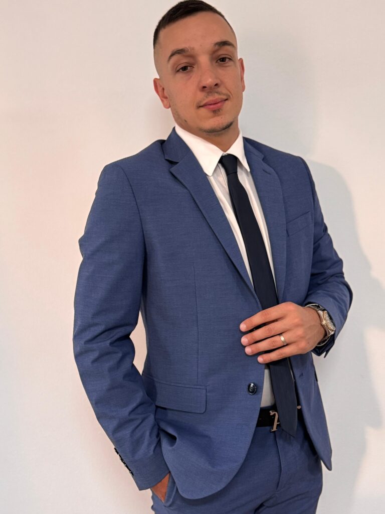 ab8475ee 5103 4eb4 a99a f5eb12335a6f